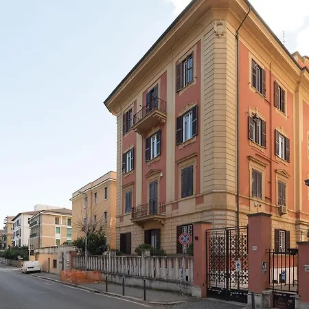Domus Torlonia * Rome