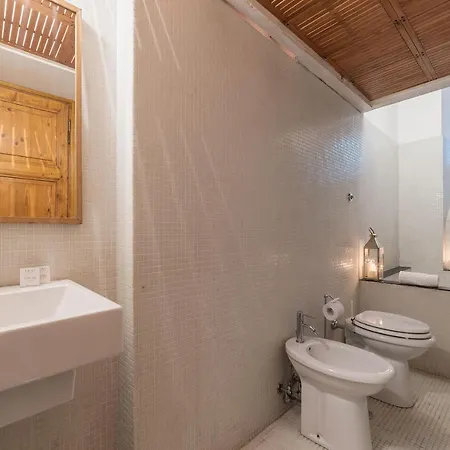 Apartment Domus Torlonia Rome